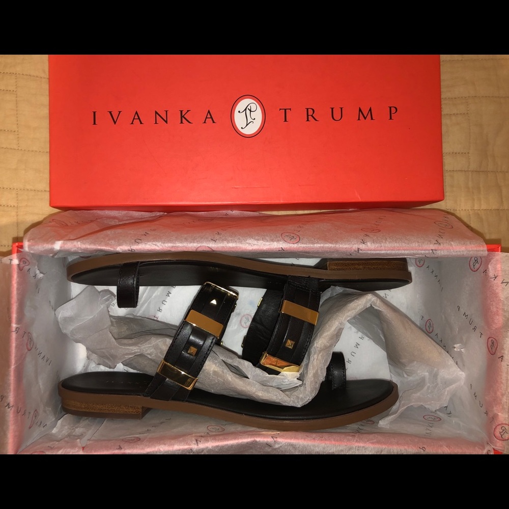 ❌SOLD❌ Ivanka Trump Kelsees2 Black Leather